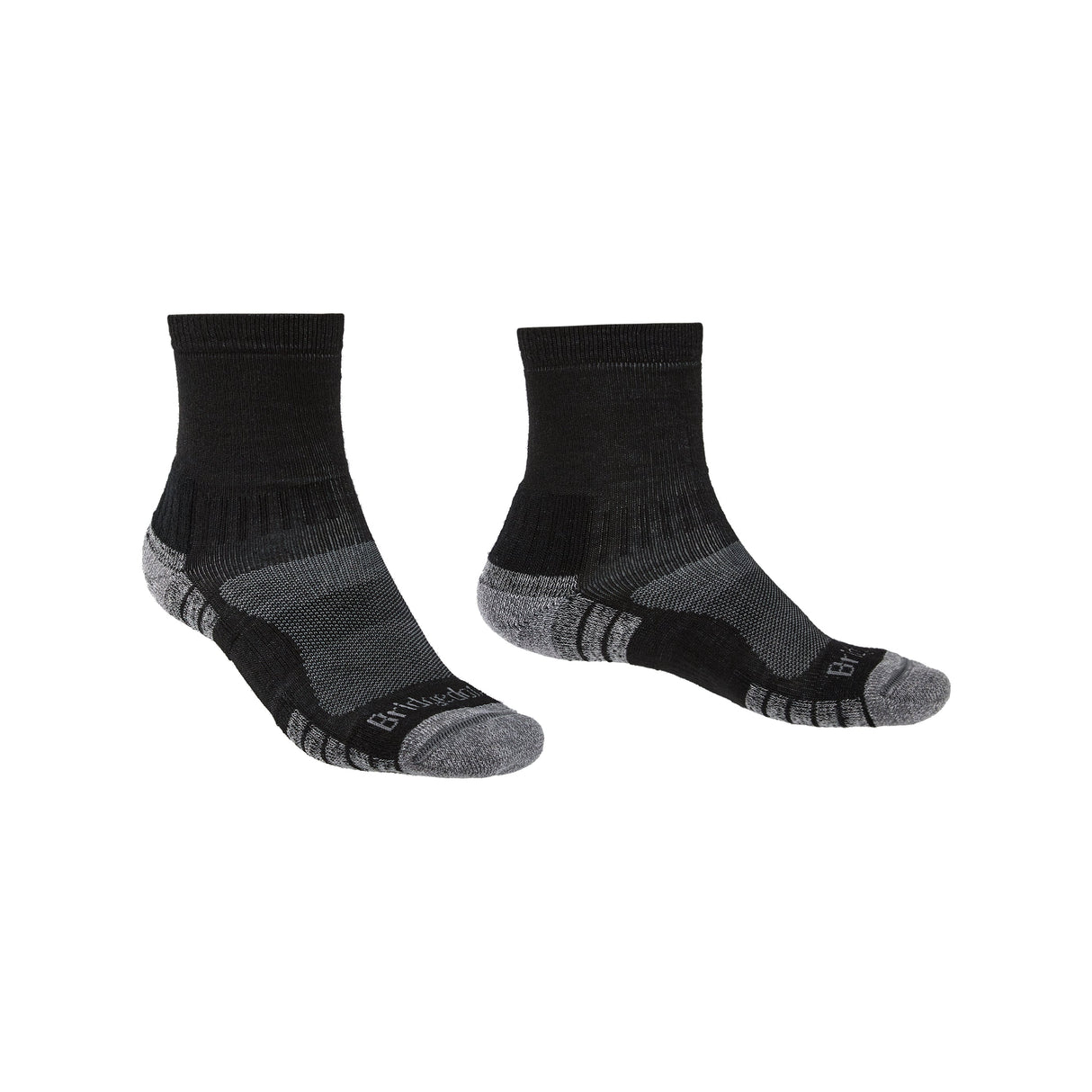 https://cdn.shopify.com/s/files/1/0529/0144/5806/files/mens_hike_lightweight_merino_endurance_ankle_original_710_528_822_blacksilver_1_c7d3cbd1-ad36-4e2e-ae4c-a88c7af5672e.jpg?v=1696497322