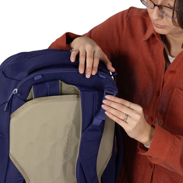 Sojourn Porter™ 30L Travel Pack