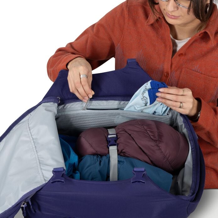 Sojourn Porter™ 30L Travel Pack