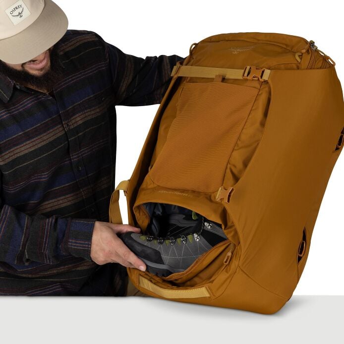 Sojourn Porter™ 65L Travel Pack