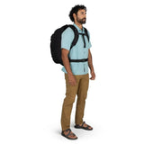https://cdn.shopify.com/s/files/1/0636/7789/0627/files/imgi_10_farpoint55_s26_onbody1_black_2.jpg?v=1771297638