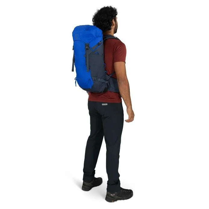 https://cdn.shopify.com/s/files/1/0636/7789/0627/files/imgi_14_KestrelLT28_S26_OnBody2_RaysBlue_Hi-res.jpg?v=1770337850