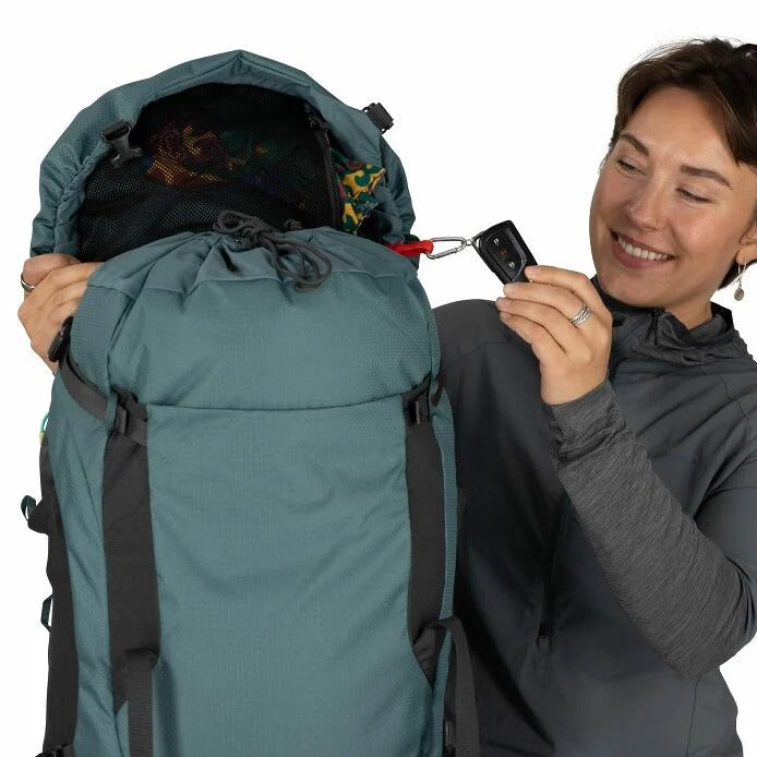 https://cdn.shopify.com/s/files/1/0636/7789/0627/files/imgi_15_KyteLT45_S26_Detail3_CascadeBlue_Hi-res.jpg?v=1770758393