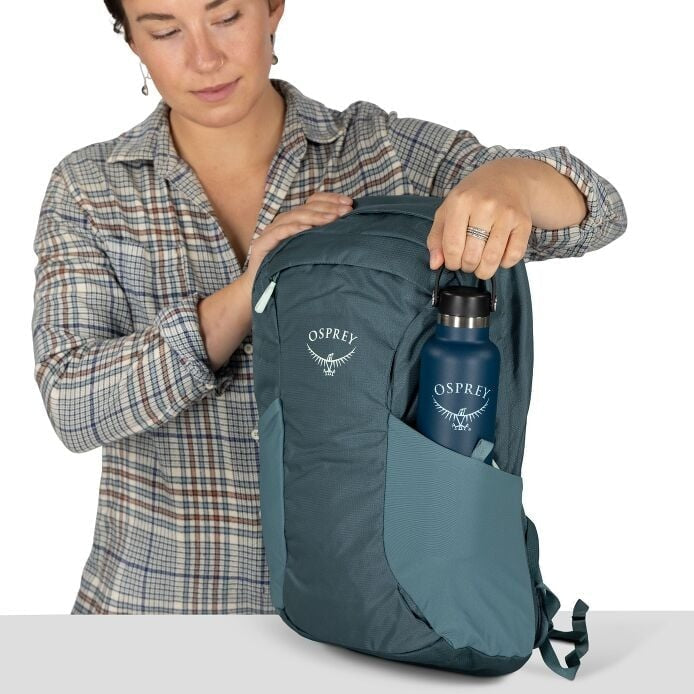 https://cdn.shopify.com/s/files/1/0636/7789/0627/files/imgi_20_fairview70_s26_detail6_cascadebluetorrentblue_1.jpg?v=1771476797