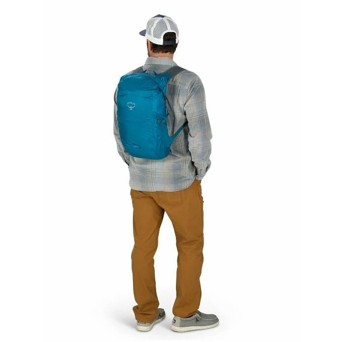 https://cdn.shopify.com/s/files/1/0636/7789/0627/files/imgi_7_uldrystuffpack20_s23_body2_waterfrontblue.jpg?v=1756949997
